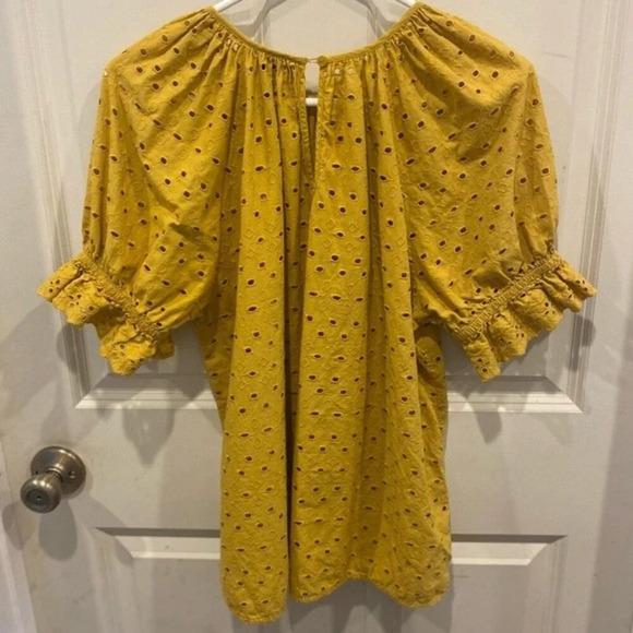 Universal thread eyelet short sleeve blouse sz Large - Picture 5 of 10